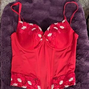 Secret Treasures red full line Corset top. 36C
